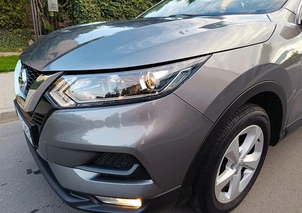 Nissan Qashqai cena 69900 przebieg: 74000, rok produkcji 2020 z Lipno małe 781